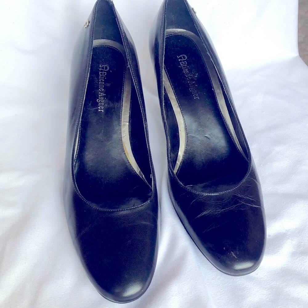 ETIENNE AIGNER Women's Chunky Heel Black Leather Pumps Size 9